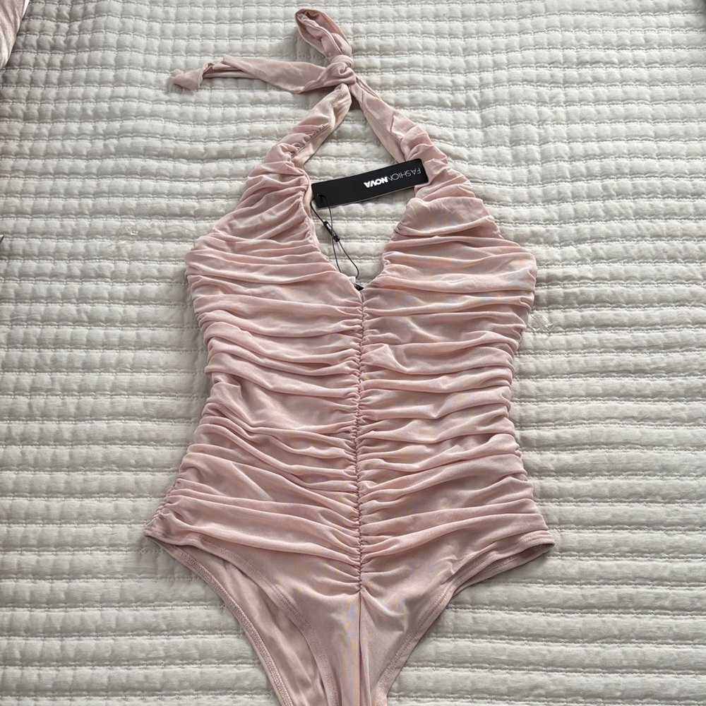 Fashion Nova Blush Pink Ruched Bodysuit Halter Top